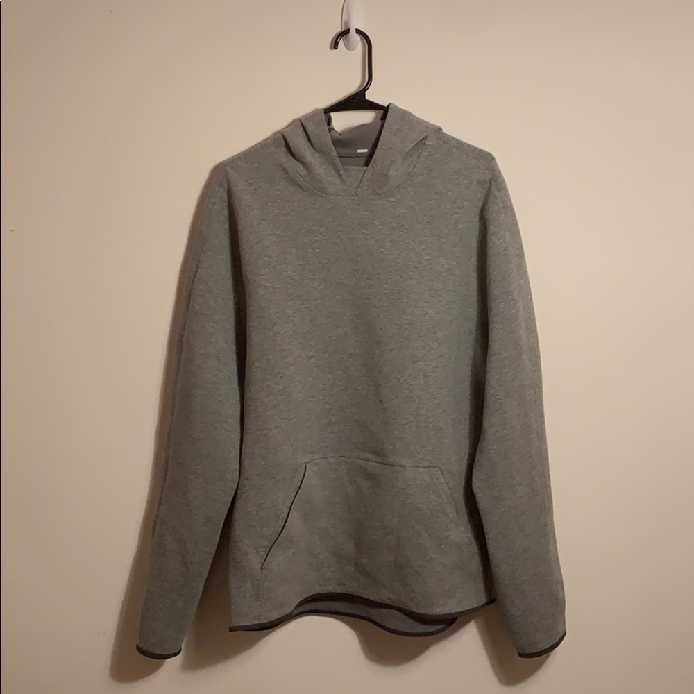 Lulu Lemon Men’s Pullover Hoodie Size Large
